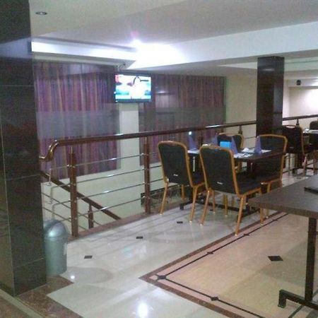 נקסר Erin Int Hotel מראה חיצוני תמונה