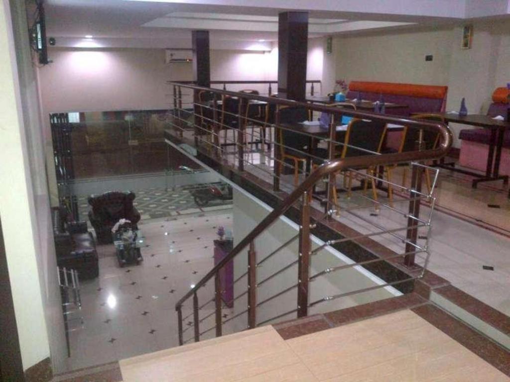 נקסר Erin Int Hotel מראה חיצוני תמונה