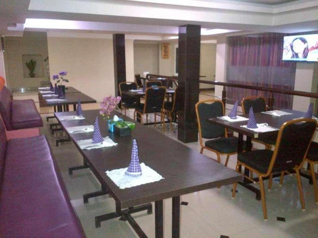 נקסר Erin Int Hotel מראה חיצוני תמונה