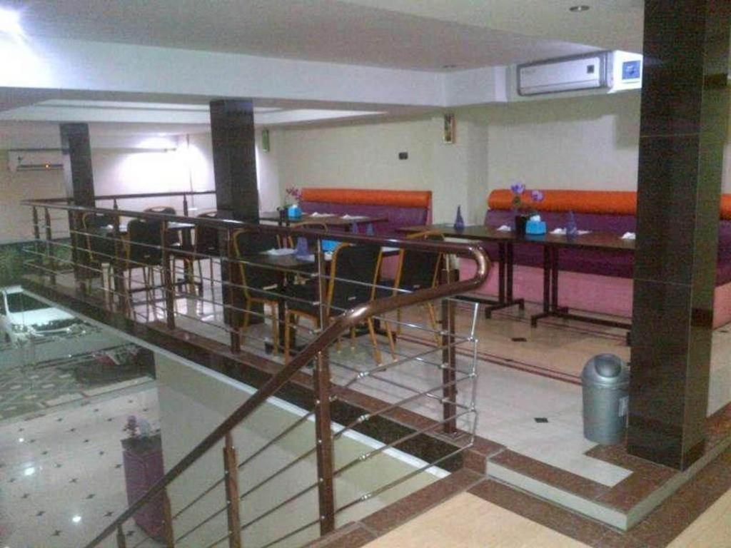 נקסר Erin Int Hotel מראה חיצוני תמונה